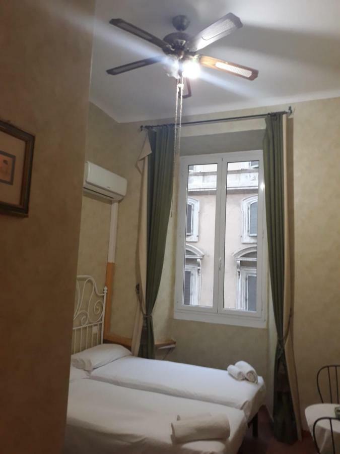 Renting Rooms Róma Kültér fotó